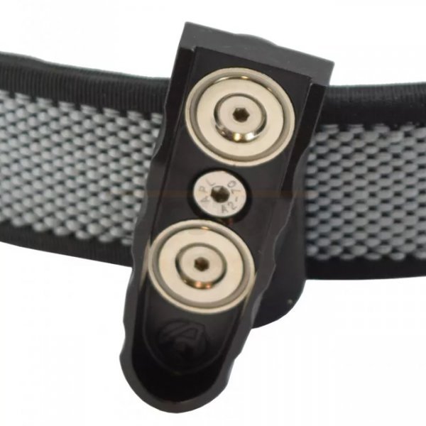 DAA Bullets-Out Magnetic Pouch - Small